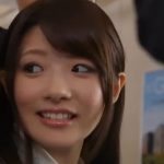 JKが電車痴漢からの気持ちよくなっちゃった？