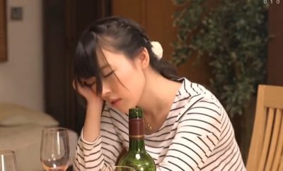 手を出してはいけない妻の友達を・・・