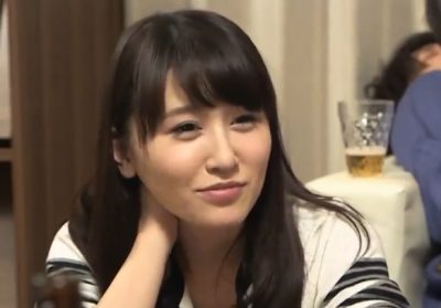 コタツで寝ている新妻を後ろから挿入