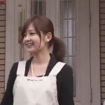 夫の目の前で犯されて