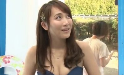 エロボディの彼女が彼氏の前でMM号で犯される