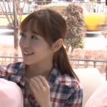 真面目そうな子育てママが男のチンポにしゃぶりつく