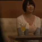 エロマッサージを受けてマジックミラー越しに見られてる