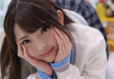 萌え萌えの制服女子が義理の兄貴に犯される